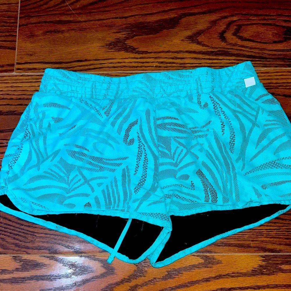 PUMA Womens Athletic Shorts XL - Picture 1 of 1